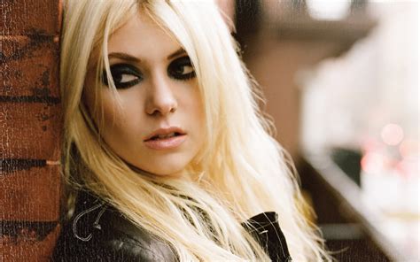 taylor momsen leak|The Pretty Reckless’ Taylor Momsen appears fully nude in new。